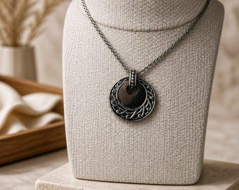 Brighton VTG Retired KATU Collection Double Circle Wood Center Pendant Necklace