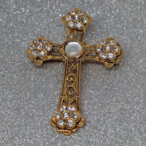 Beautiful Vintage Gold Plated Cross Adorned with Rhinestones Brooch Pin