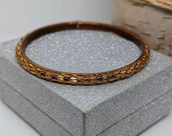 Vintage Gold Tone Mesh Bangle Bracelet