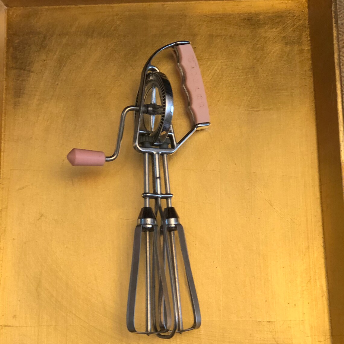 Vintage Maynards Mechanical Hand Mixer With Pink Plastic Etsy