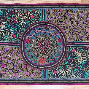Shipibo Tapestry Icaros Plantas de Bobinsana Frog Snakes Cleansing Visionary Hand Embroidered Woven Altar Cloth
