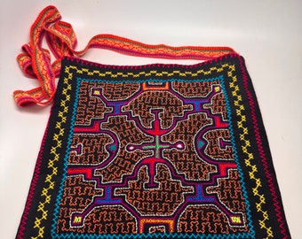 Shipibo Handwoven Icaros Medicine Purse Shoulder Bag