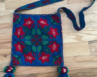 Huichol Wixarika Flower Embroidered Cross Stitch Medicine Peyote Bag Morral