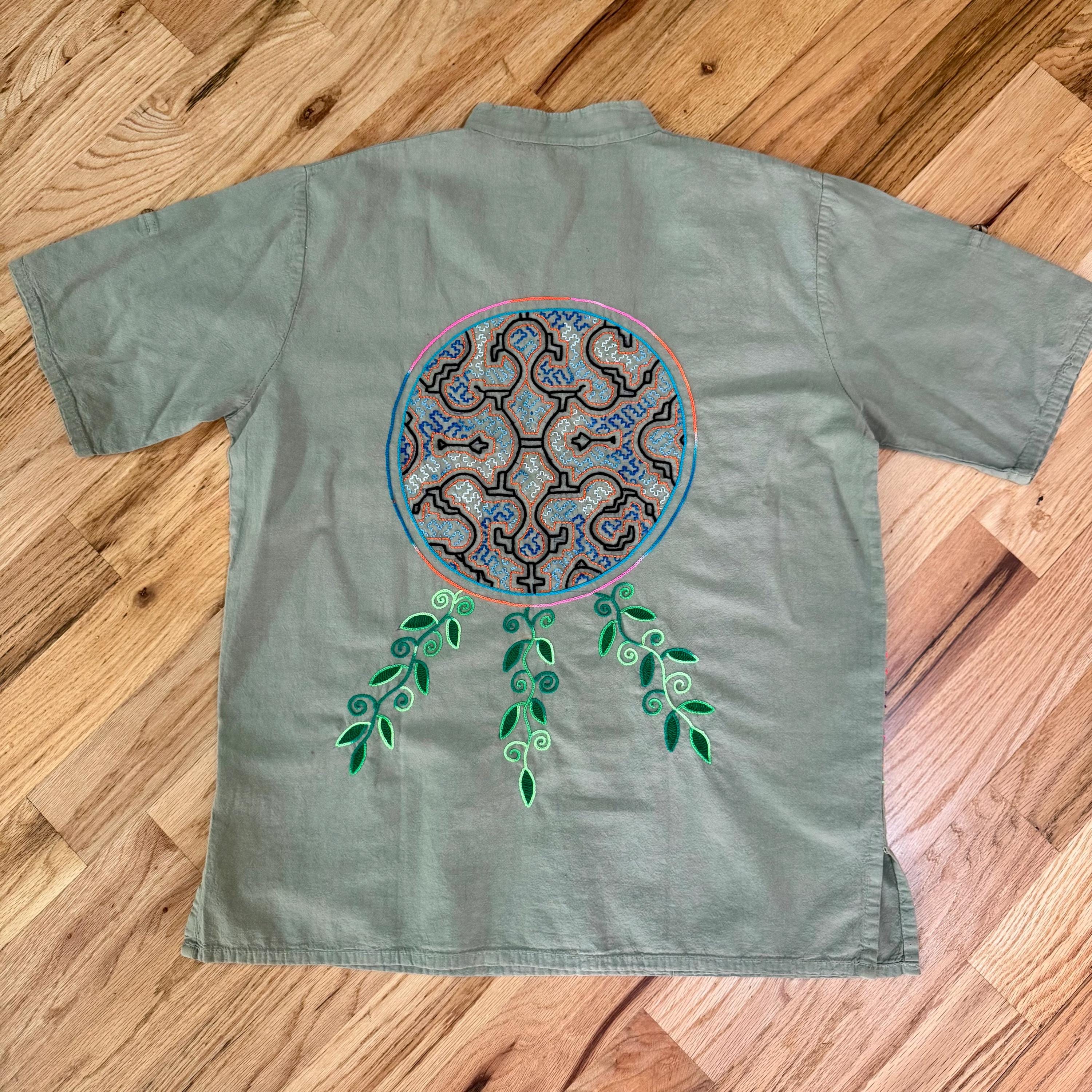 iroquois AE HAND-EMBROIDERY ARMY SH イロコイ Shipibo Hand Embroidered Shirt: Icaros Kené Art Sage Green Cotton