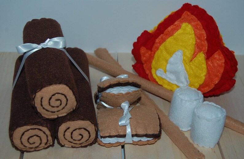 Kids Toys Felt Campfire Set Felt Food Valentines Toy Gift for Kids Felt Play Food Valentines Gift Valentine/'s Day Pretend Play