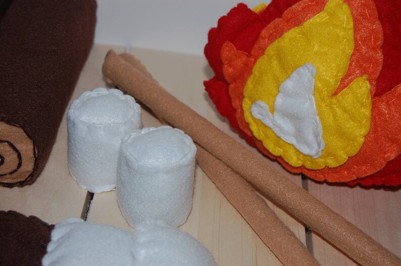 Kids Toys Felt Campfire Set Felt Food Valentines Toy Gift for Kids Felt Play Food Valentines Gift Valentine/'s Day Pretend Play