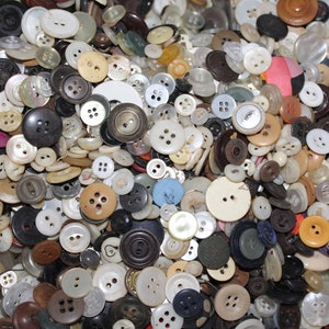 Mixed Assorted Vintage Buttons 8 oz. Grab Bag Vintage Buttons image 8