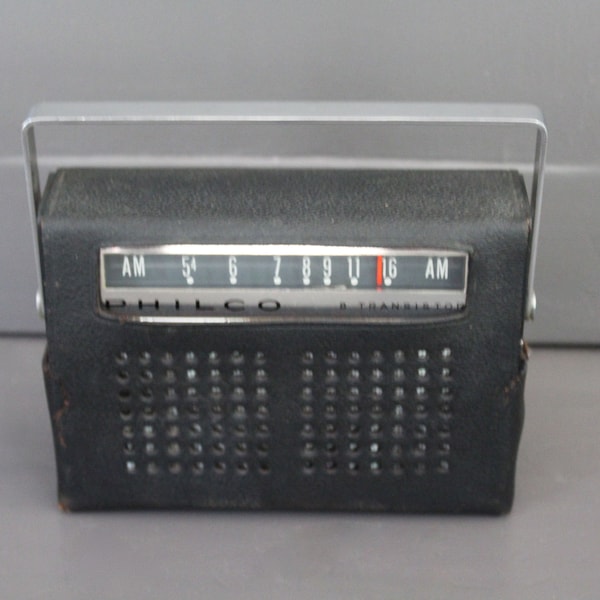 Vintage Small Philco 8 Transistor AM Portable Radio