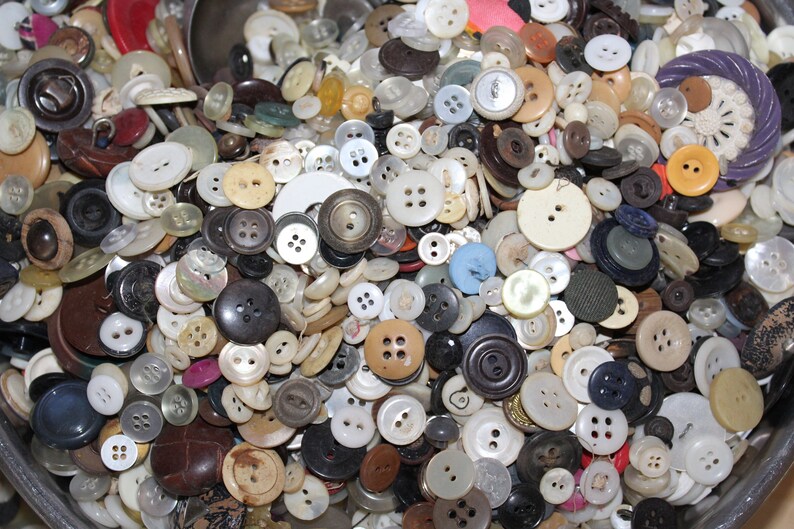 Mixed Assorted Vintage Buttons 8 oz. Grab Bag Vintage Buttons image 7