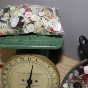 Mixed Assorted Vintage Buttons 8 oz. Grab Bag Vintage Buttons image 10