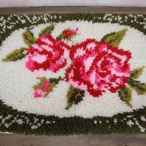 Vintage Hand Made Latch Hook Rug Wall Hanging Vintage Decor Accent Piece Pink Roses