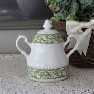 Vintage Sterling Colonial J&G Meakin English Ironstone Sugar Bowl