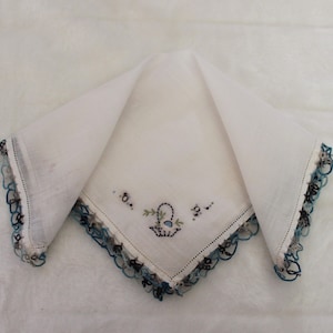 Vintage Floral Hankie Women&#39;s Handkerchief Lady&#39;s Linen Mid Century Floral Hankie