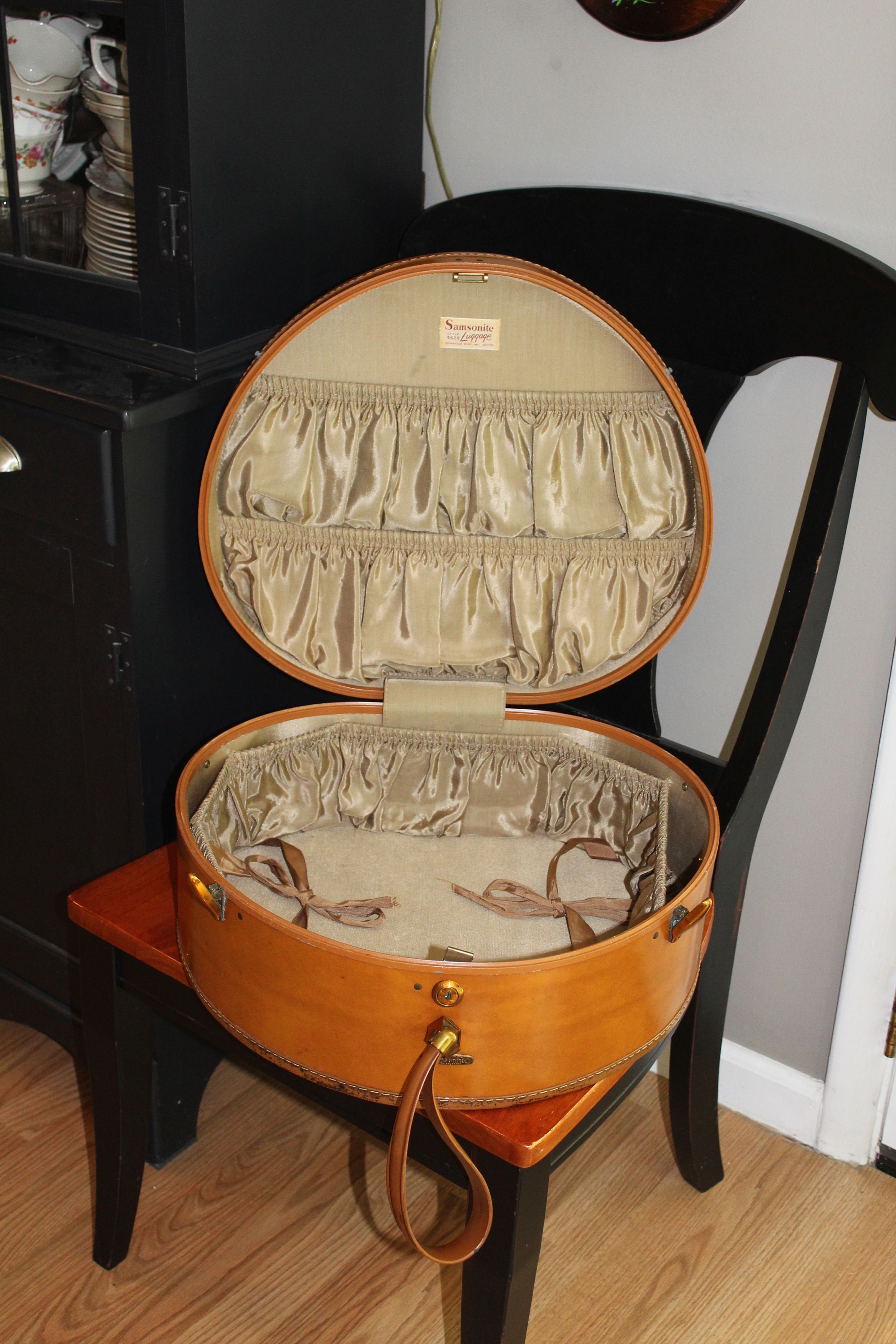 Vintage Samsonite Style 4620 Luggage Round Suitcase Brown Etsy