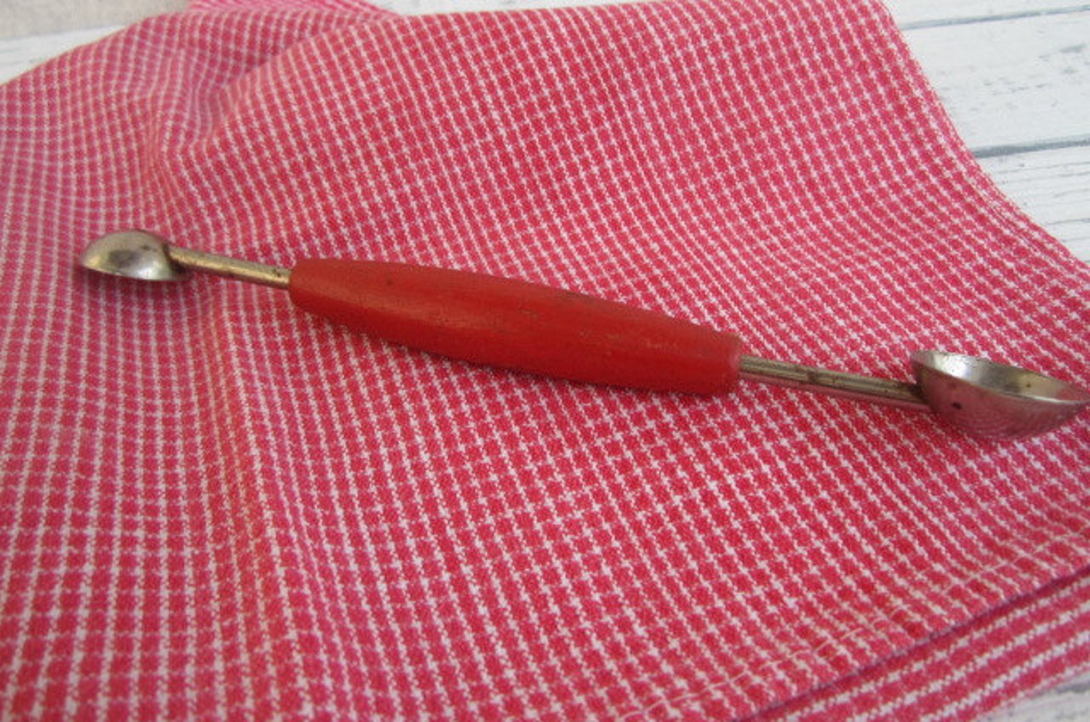 Vintage Melon Baller Vintage Kitchen Tool Red Wood Handle Etsy