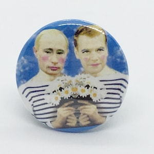 Putin Boys - 1 1/4 Zoll Pin oder Magnet oder Schlüsselanhänger oder Reißverschluss pull