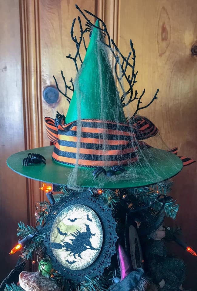 Limited Edition Halloween Witch Hat Tree Topper, Spider Primitive Witch