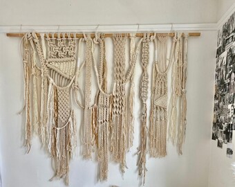 Extra Large White Macrame Woven Wall Hanging Weaving/Boho Art/ Statement Piece