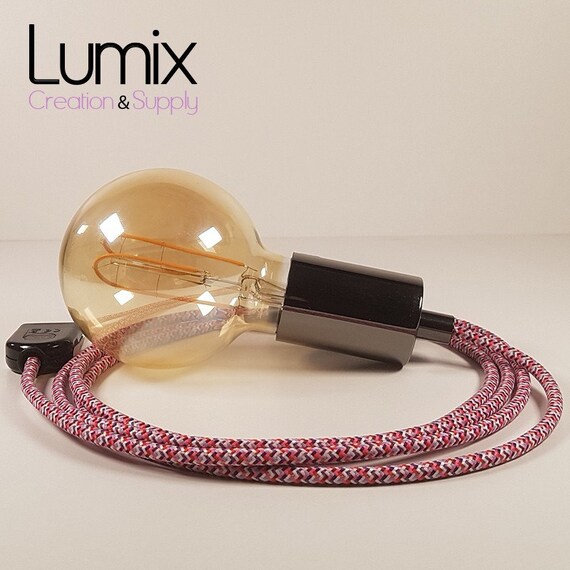 Portable light 2024 bulb socket