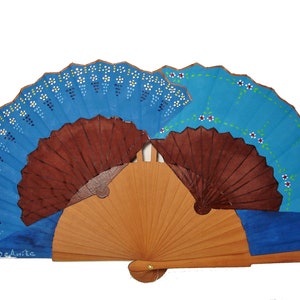 Éventail flamenco pour femme, éventail peint à la main, éventail fait main, éventail en bois, éventail à main "Duo d'éventails bleus"