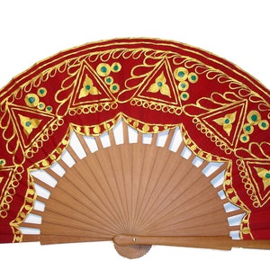 Ventilador de mano, Abanico pintado a mano,Abanico flamenco,Abanico hecho a mano,Ventilador Español,Abanico de mano &quot;Bordado dorado en rojo&quot;