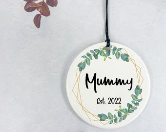 Mother's Day Gift  / Mummy Botanical Ceramic circle / Personalised Message on back