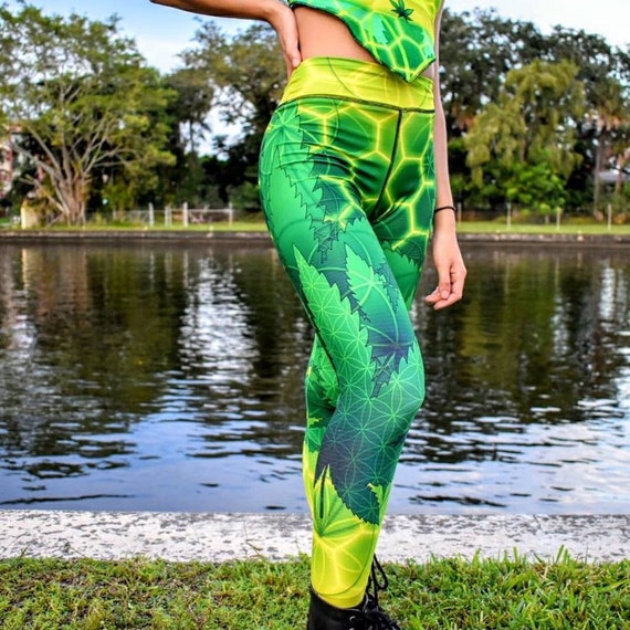 Medicated Printed Leggings: Music Festival Leggings, Activewear, Yoga  Leggings, Trippy, Psychedelic, 420, Heady, Rave Leggings 