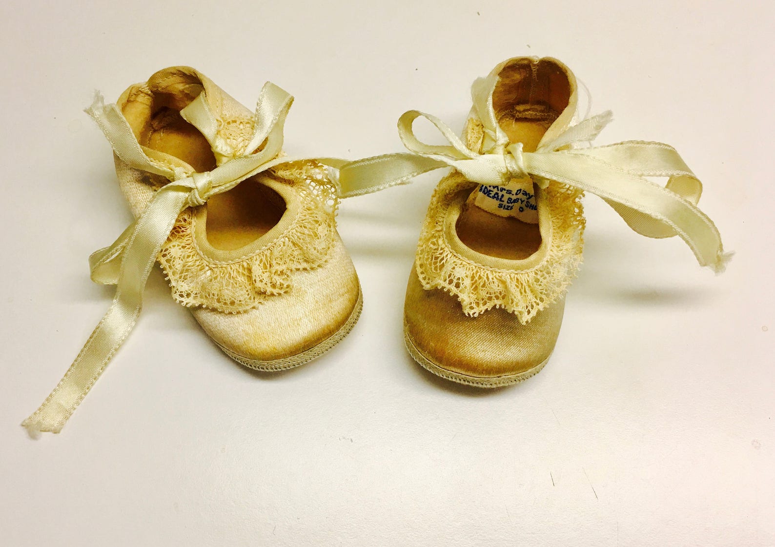 vintage satin baby or doll ballet slippers - mrs day's ideal baby shoe, decoration or gift, size 0