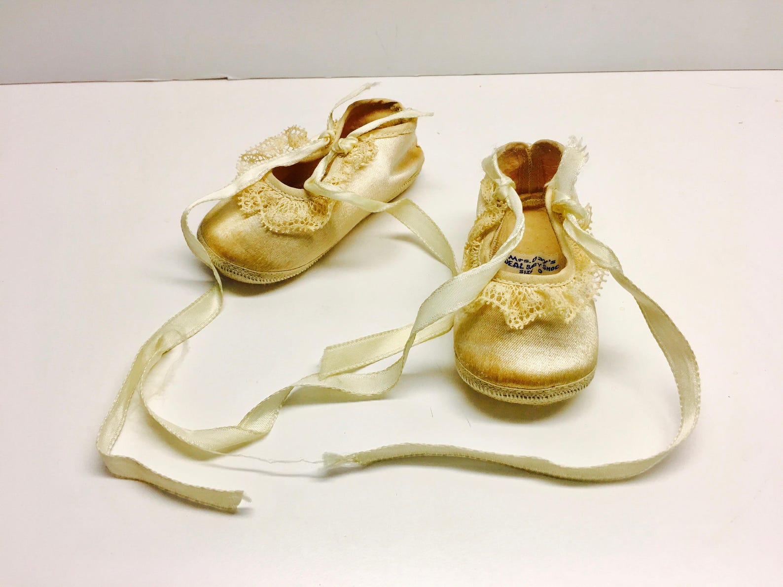 vintage satin baby or doll ballet slippers - mrs day's ideal baby shoe, decoration or gift, size 0