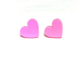 Metallic Hot Pink Acrylic Heart Stud 14mm Earrings for Valentine's Day, Pink Stud Earrings, Pink Hearts, Simple Earrings