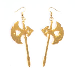 Castlecore Battleaxe Dangle Earrings in Yellow Gold Mirror Acrylic, Edgy Fantasy Statement Earrings, Battle Ax Earrings, Romantasy Battleaxe