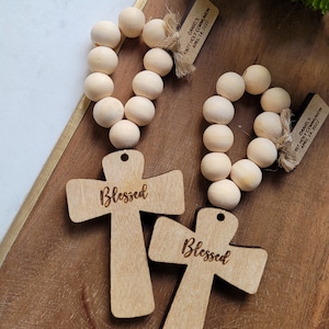 First Communion favor, Wood custom rosaries, Personalized mini rosary, Rosary favors, White rosary personalized, First holy communion
