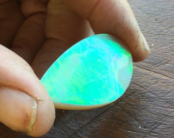 Magnificent Mintabie 55.52ct Solid Crystal Opal ~ Rolling Flash