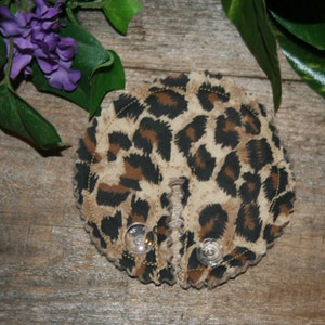 G-tube pads, Mic-key Button Feeding Tube Pads, AMT Button Cover, : Leopard prints