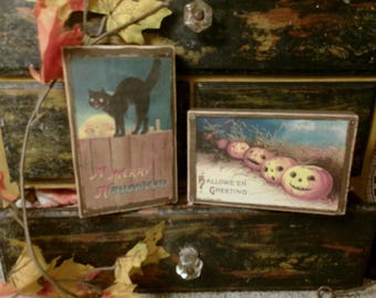 Set of 2, Primitive Halloween Decoupage Wood Mini Signs, Shelf or Window Sitter