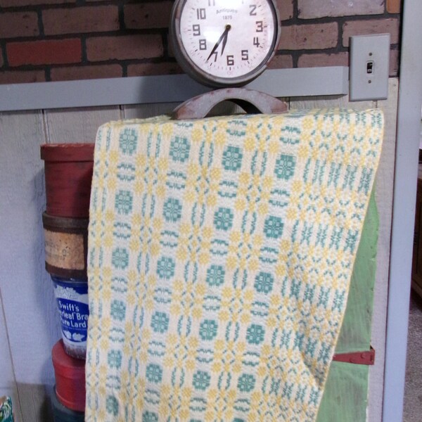 Vintage Coverlet Cloth, Table Runner, Yellow & Aqua Blue, 18 X 40 inches, Hemmed Sides, Woven Overshot, Cotton Fabric, Pie Safe Topper