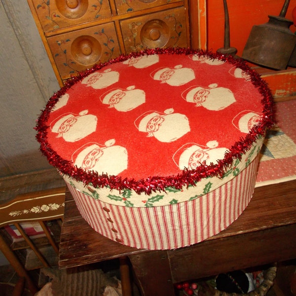 Primitive Christmas Cloth Covered Box, Decorative Storage, Pre Wrapped Gift, X'mas Hat Box, Ornament Holder, Lidded Container, Paper Mache