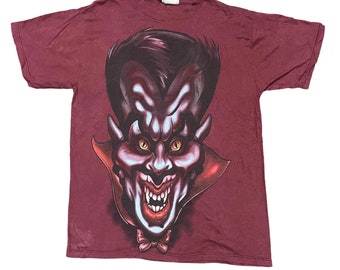 Vintage 90s Dracula movie tee by universal studio / L size / made in usa