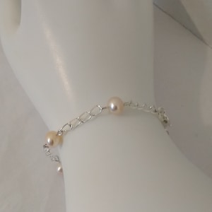 Pink Freshwater Pearl Bracelet with Silver Curb  Chain