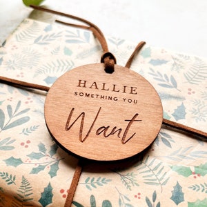 Etichette regalo natalizie personalizzate, etichette in legno per calze natalizie