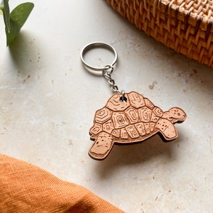 Turtle Keyring, Wooden Keyring, Wild Life Keyring, Cute Turtle Keyring, Turtle Gifts, Tortoise Keychain, Animal Lover Gift image 4