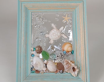 5x7 Small Sea Turtle in Wave or Bubbles Sea Glass Art Frame