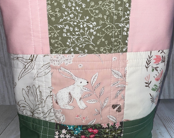 Easter Bag, Easter Tote, Quilted Bag, Handmade Bag, Handmade Tote, Bag, Quilted Tote, Homemade Bag, Homemade Tote, Lined Bag, Lined Tote