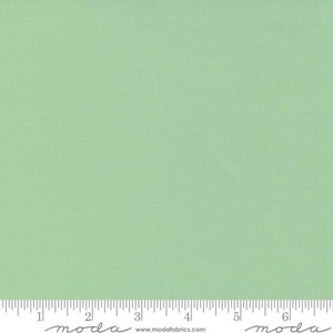 Moda Bella Solids Mint
