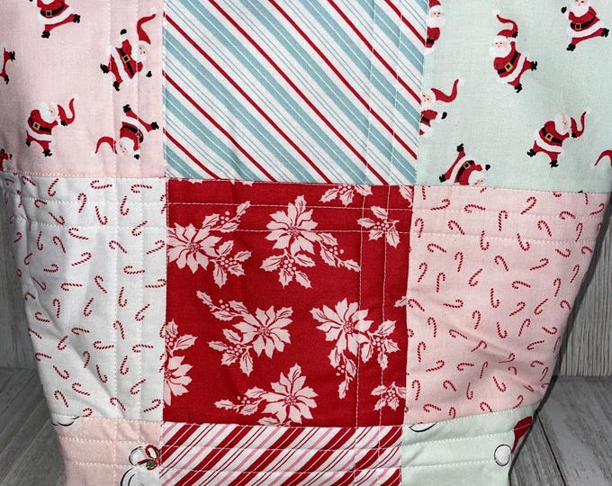 Christmas Bag, Christmas decor, Christmas, Bag, Tote, quilted tote, handmade quilt bag, handmade tote, homemade bag, quilted bag