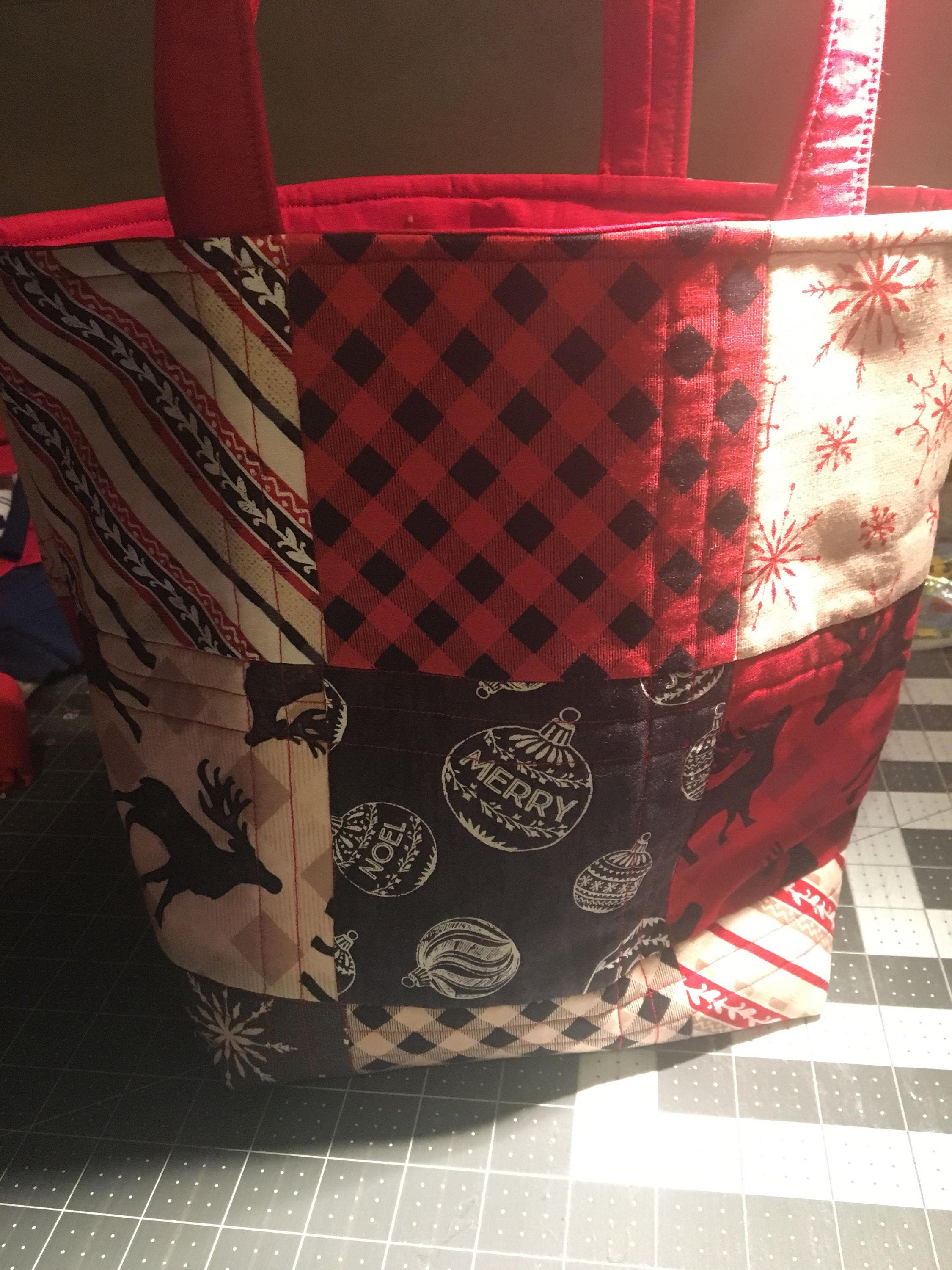 quilted christmas purses