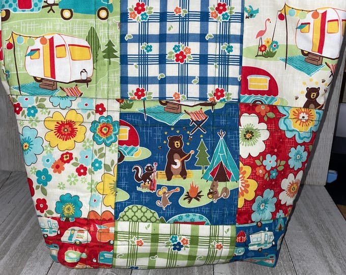 Quilted Bag, Handmade Bag, Handmade Tote, Bag, Tote, Quilted Tote, Homemade Bag, Homemade Tote, Lined Bag, Lined Tote