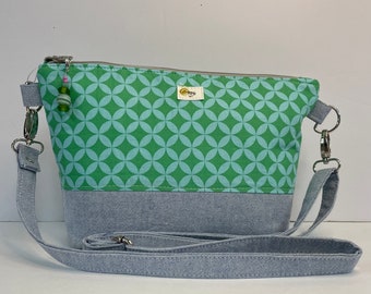Bright Spring/Summer Crossbody bag.  Perfect graduation, birthday, or mother’s day gift.