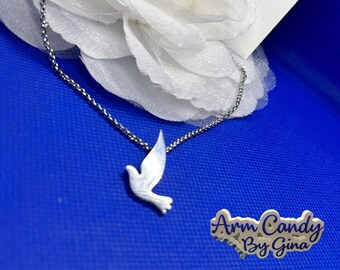 ZETA DOVE NECKLACE