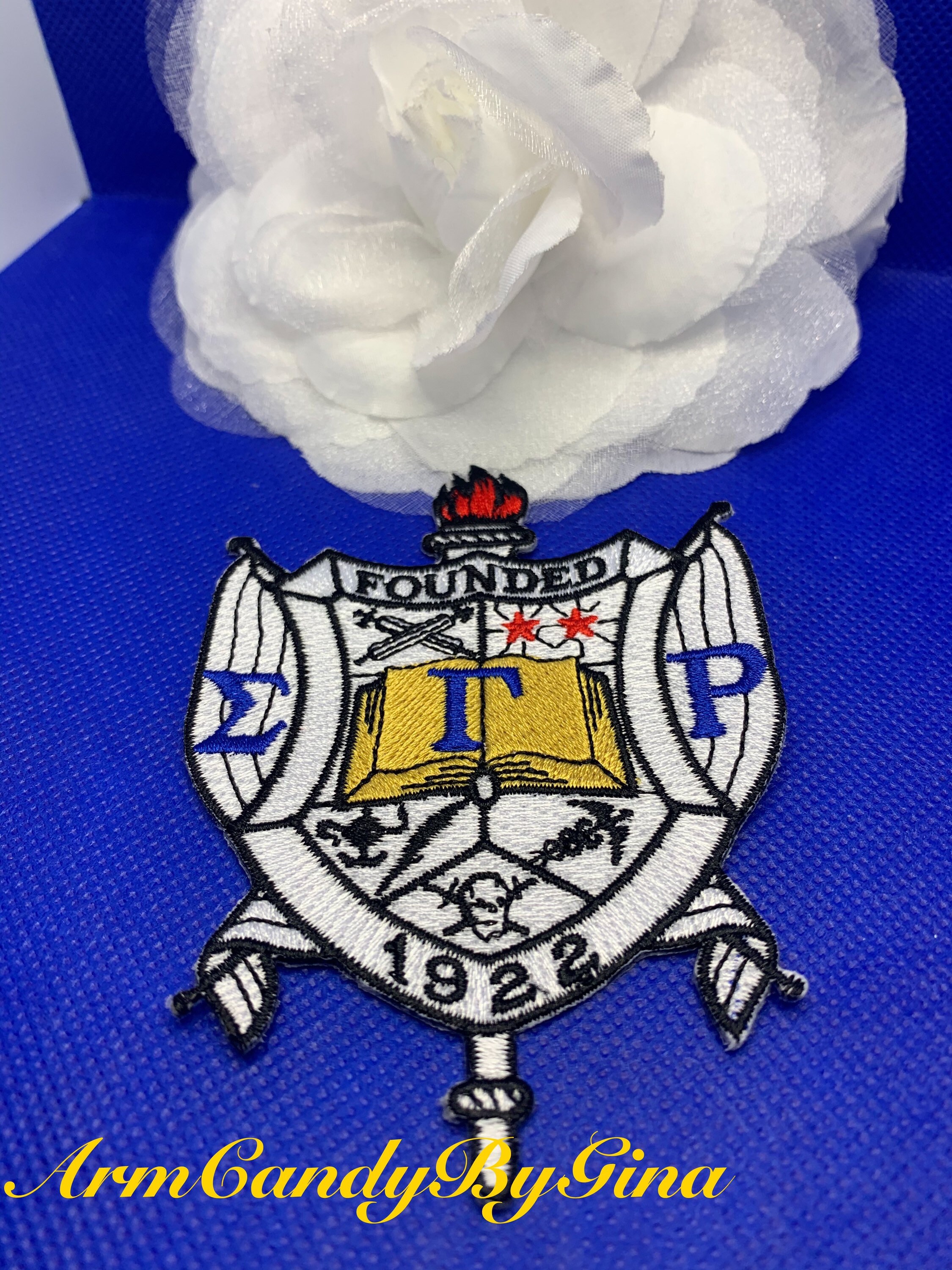 Sigma gamma rho shield patch